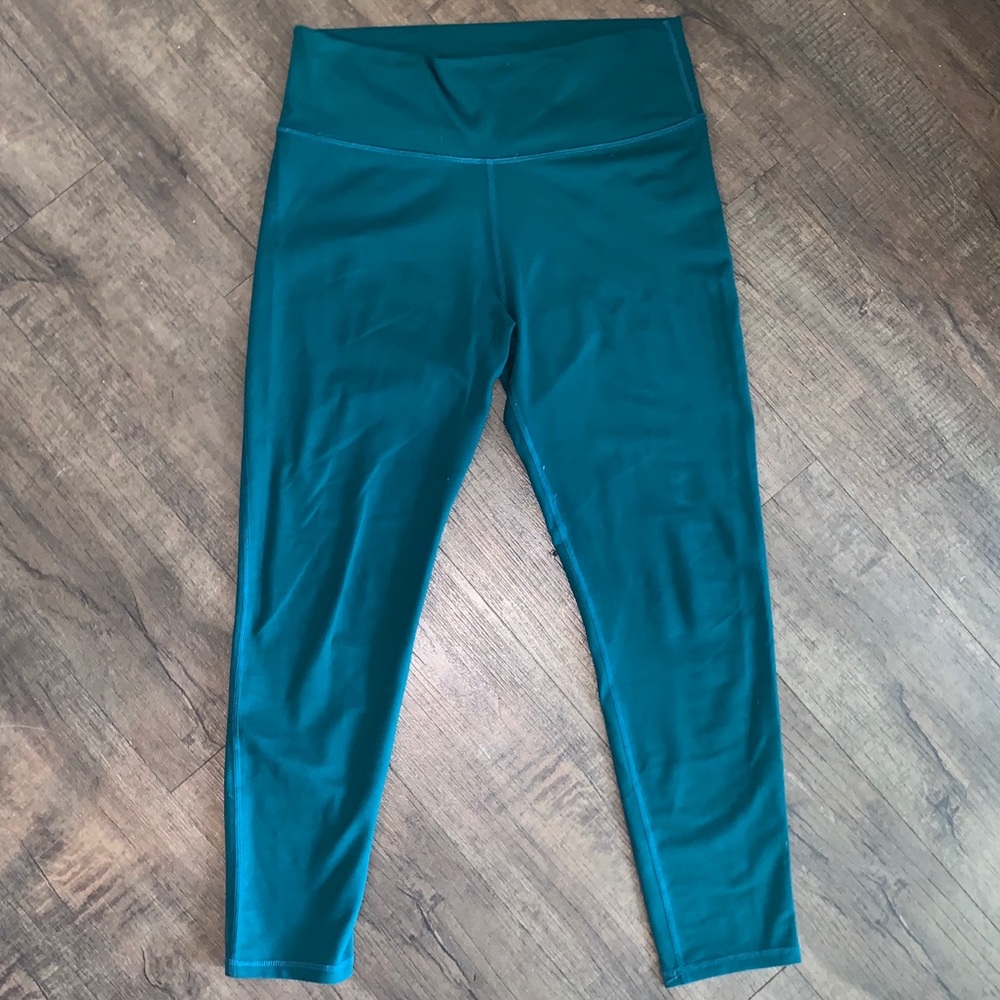 Teal Cropped Fabletics Leggings